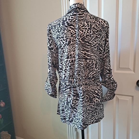 MICHAEL Michael Kors Size 0X B/W Cheetah Print Top with Drawstring Waist - Picture 4 of 12